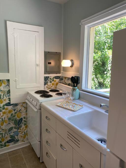 The Garden Cottage Hendersonville Exterior foto